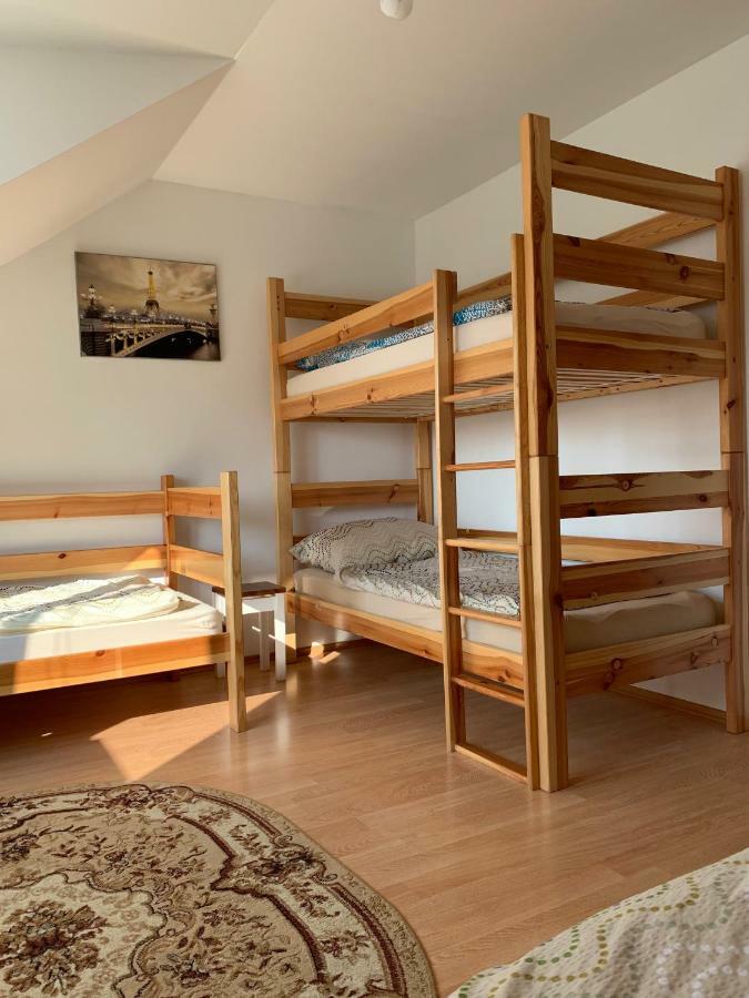 Apartments Biely Kostol Luaran gambar